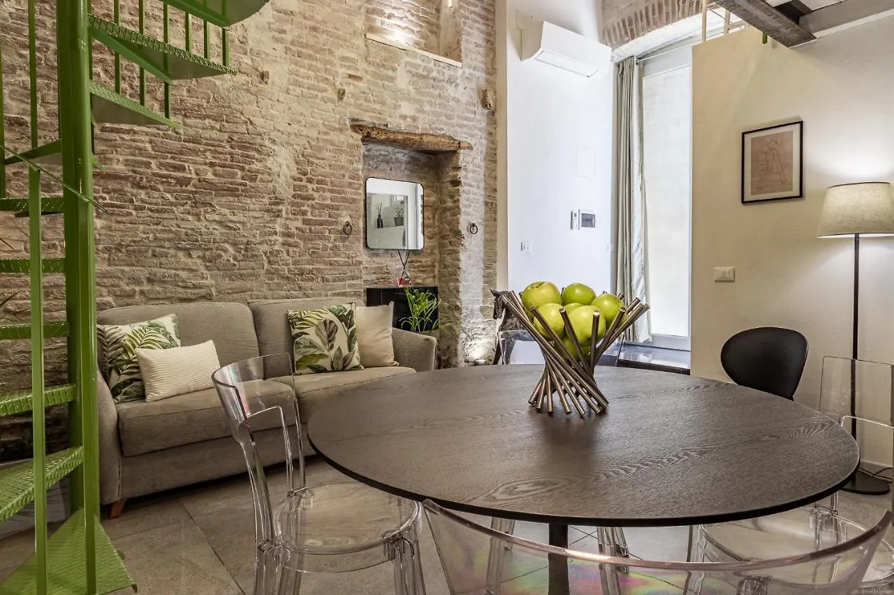 Vicolo Dei Duelli Industrial Green Apartment Ferrara