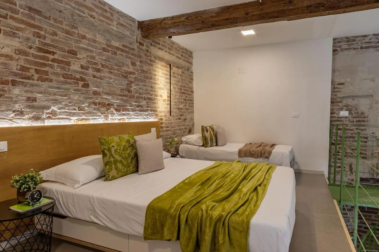 Vicolo Dei Duelli Industrial Green Apartment Ferrara Italy